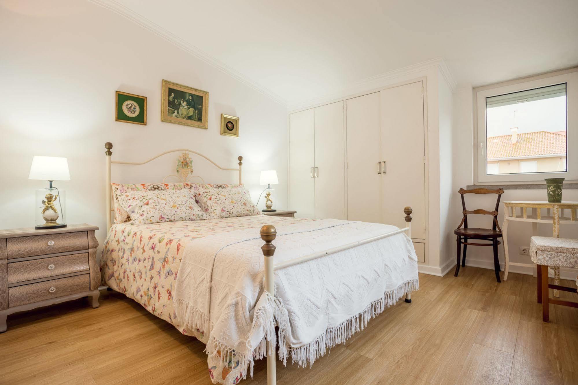 Petunia - Guest House Cascais Extérieur photo